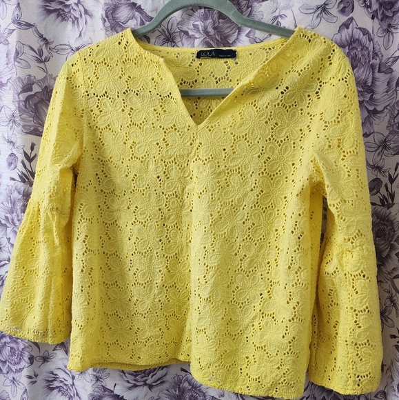 Yellow Eyelet Lace‎ Blouse " Lola Made In Italy" - Picture 1 of 9